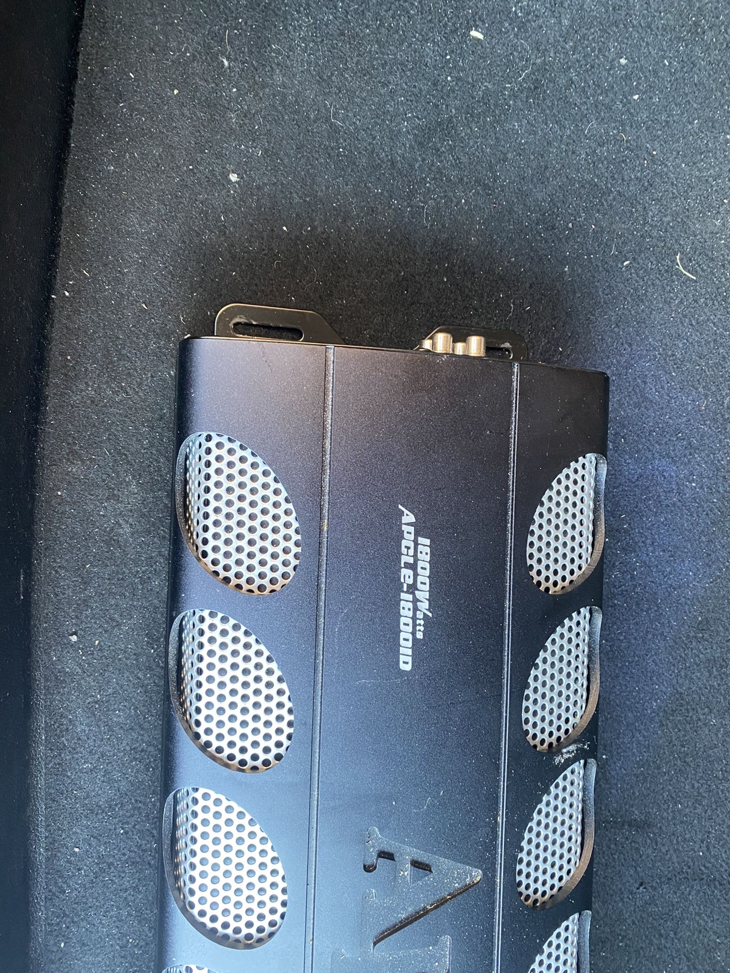 Audipipe 1800w