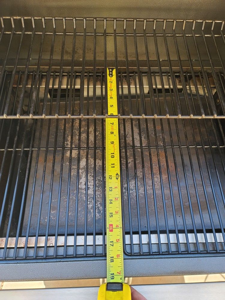 Traeger Silverton 620 Smoker Cover, Drip Trays, and Pellets for Sale