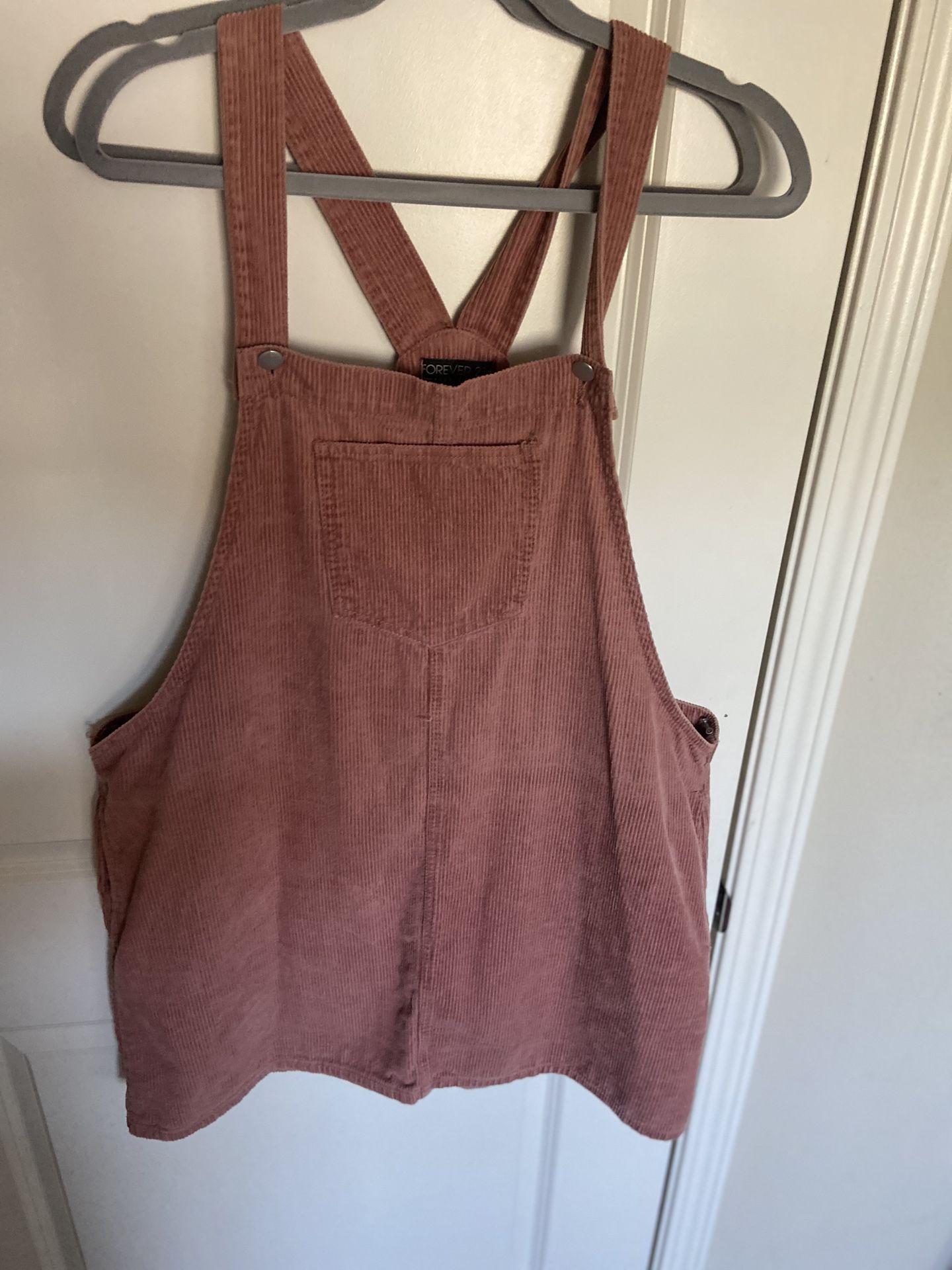 Cute nude pink coteroy overall dress