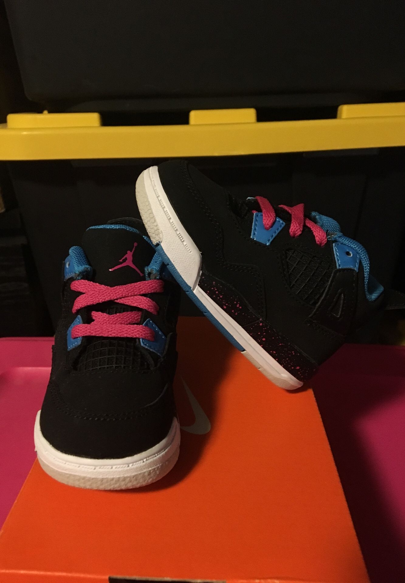 Jordan’s girl shoes size 5c Brand New
