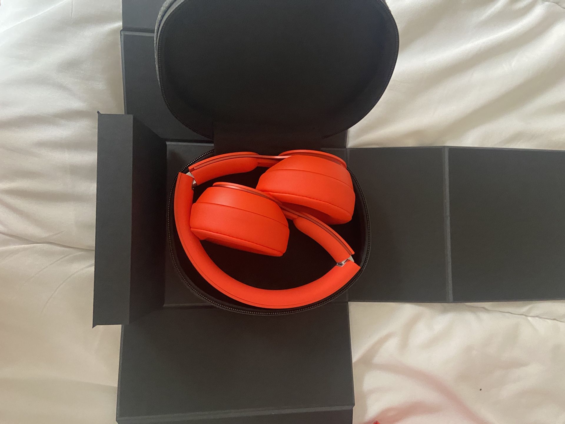 Beats Solo Matte Red Noise Canceling Headphones