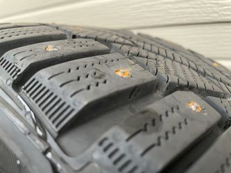 G35 Infiniti Wheels And Snow Tires Thumbnail