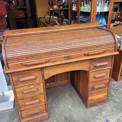 Antique Oak Rolltop Desk Thumbnail