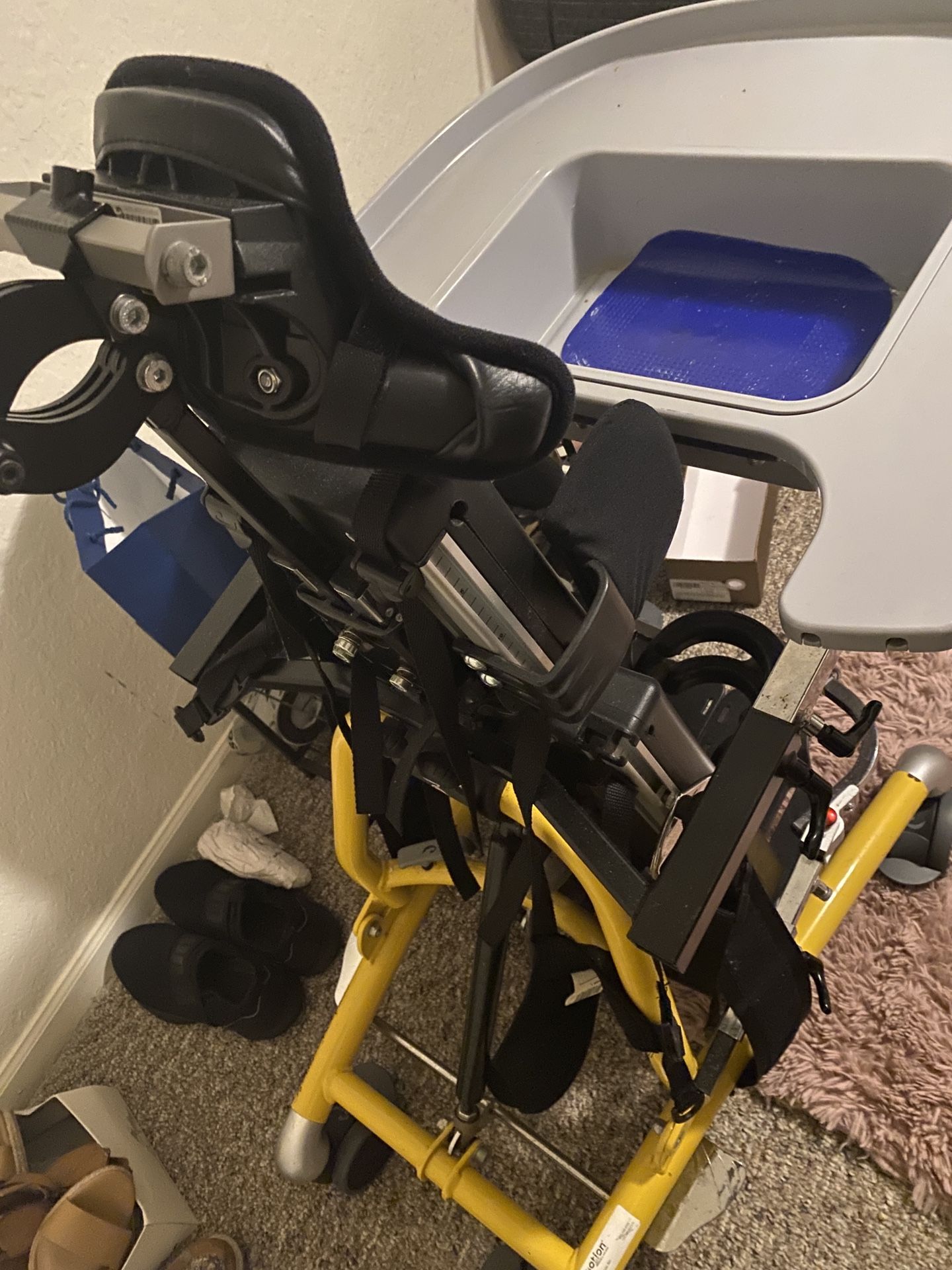Caribou R82 Pediatric Stander, Pediatric Ventilator Circuits,Vent Bacterial Filters , Inline Pediatric Suction Catheters,8Fr Catheters,trach Flex Adap