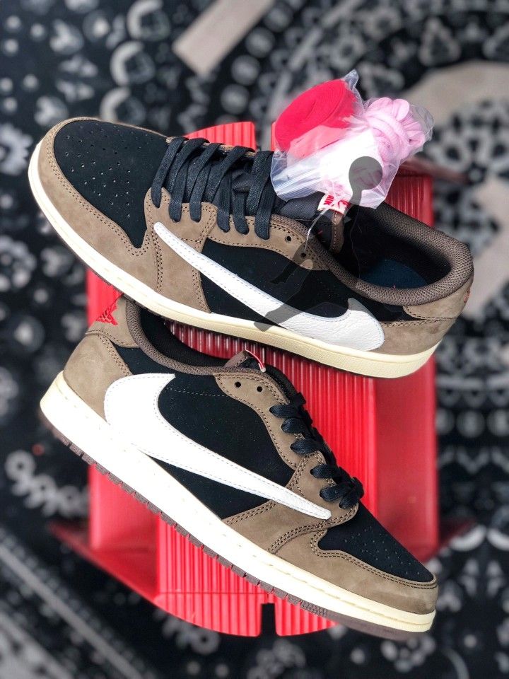 Jordan 1 Retro Low OG SP Travis Scott All Sizes Available