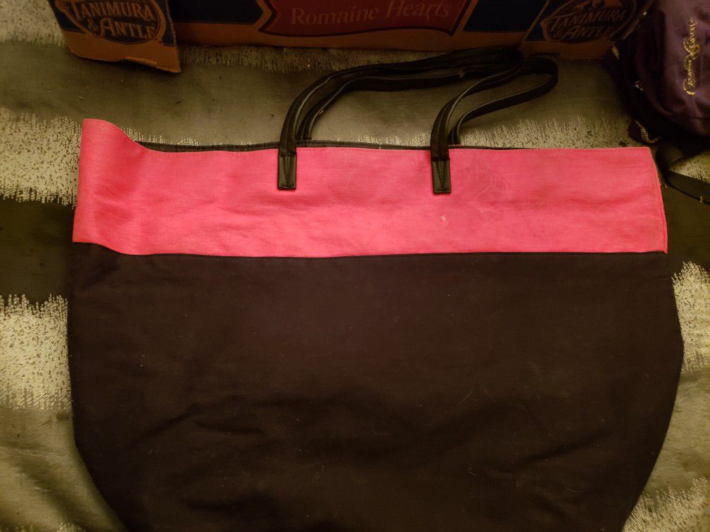 Victoria Secret Weekender Bag  XL