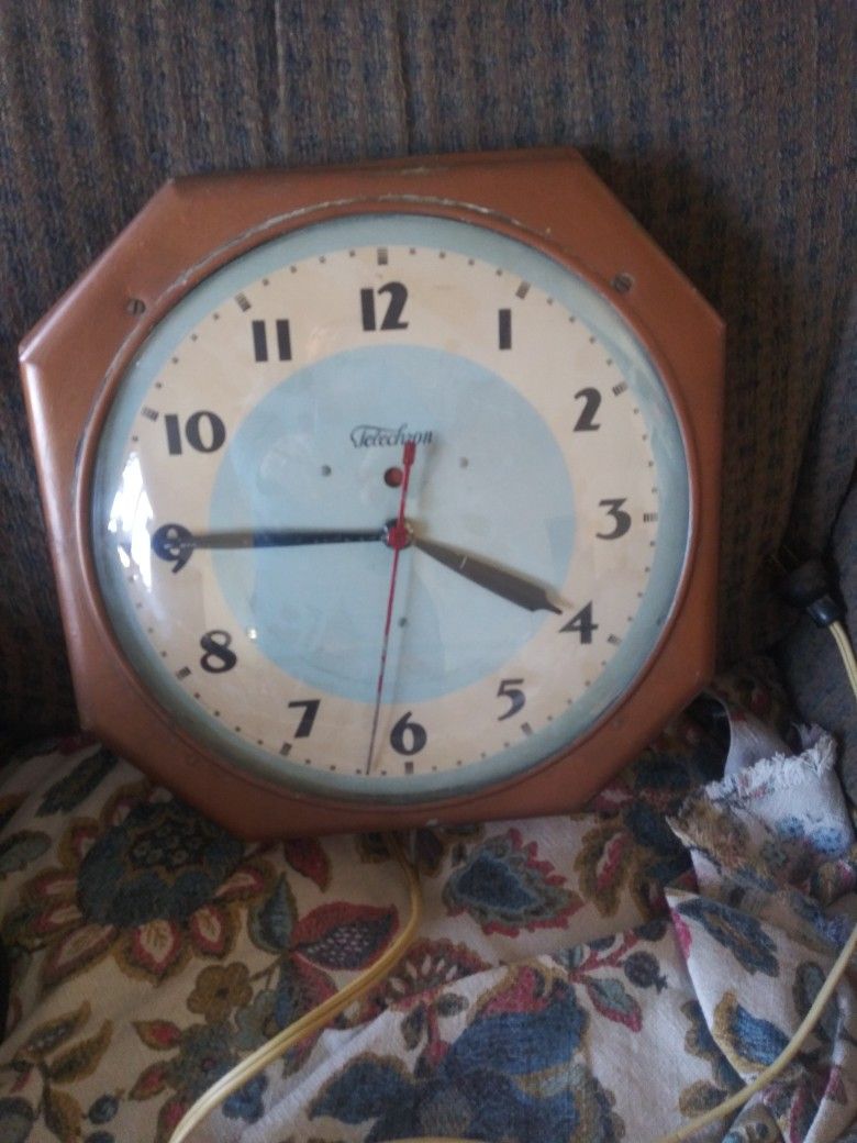 Antique Clock Made In USA
