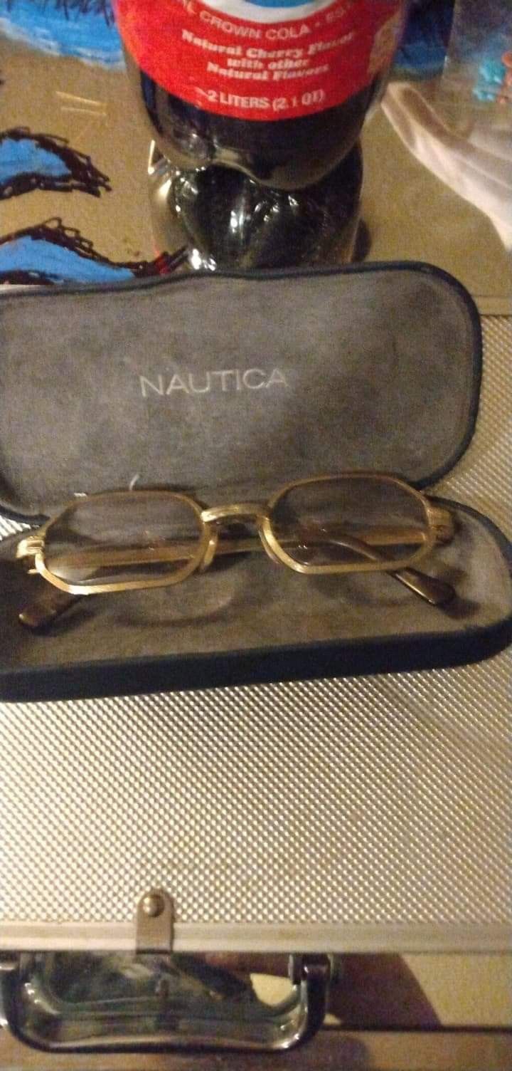 I Got Tattoo Equipment With The Power Supply And Everything And Some Ink And A Pair Of  Nuatica Reading Glasses Great Condition