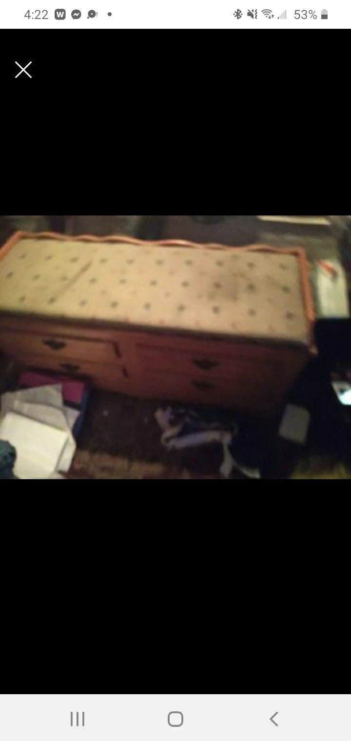 Cedar Chest 1980 Still Mint Condition
