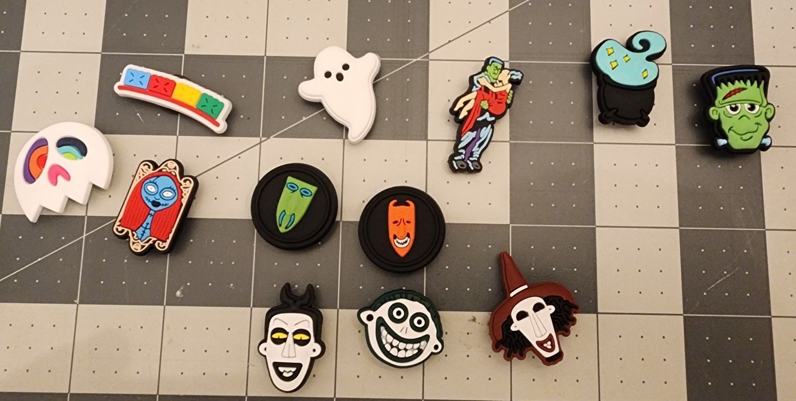 Halloween croc charms jibbitz horror movies for Sale in Moreno Valley