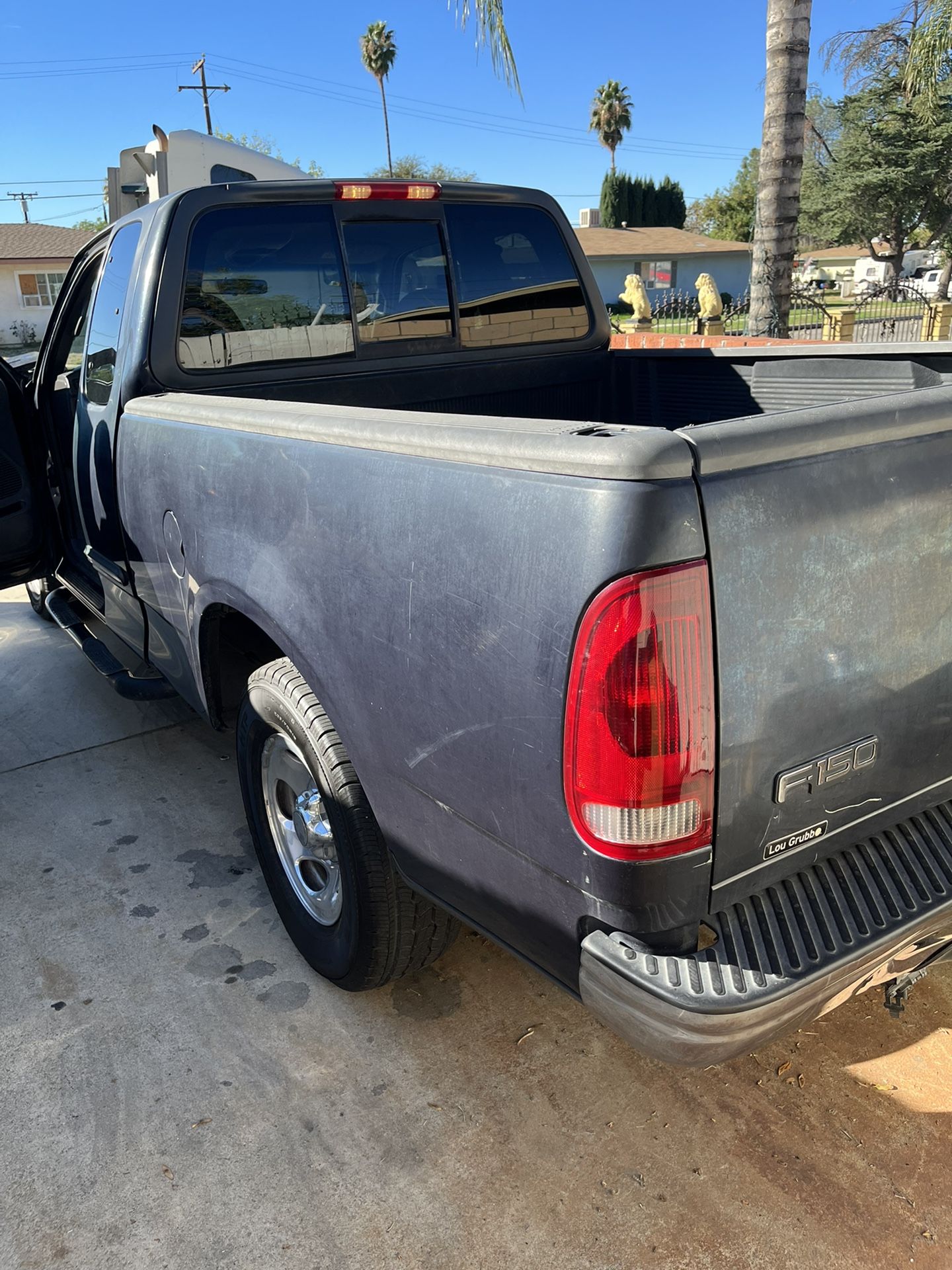 Ford F150 2001 V8 142k Miles