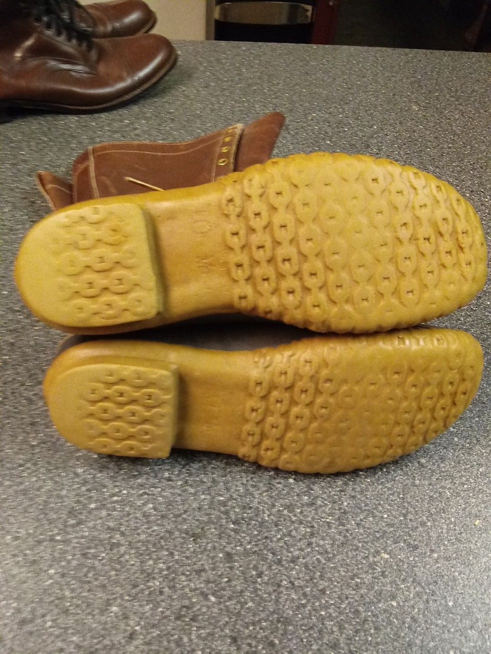LL BEAN TALL SNAKE PROOF LEATHER HUNTING BOOTS SIZE 10 89.00