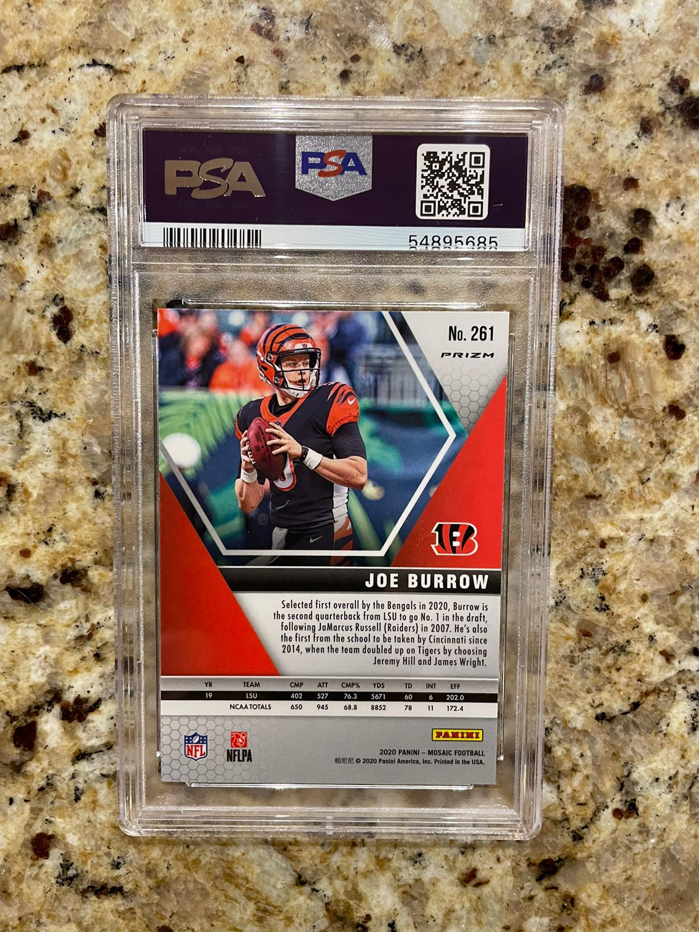 2020 Joe Burrow PSA 10 Pink Camo #261 Gem Mint RC Prizm NFL Debut Panini Mosaic
