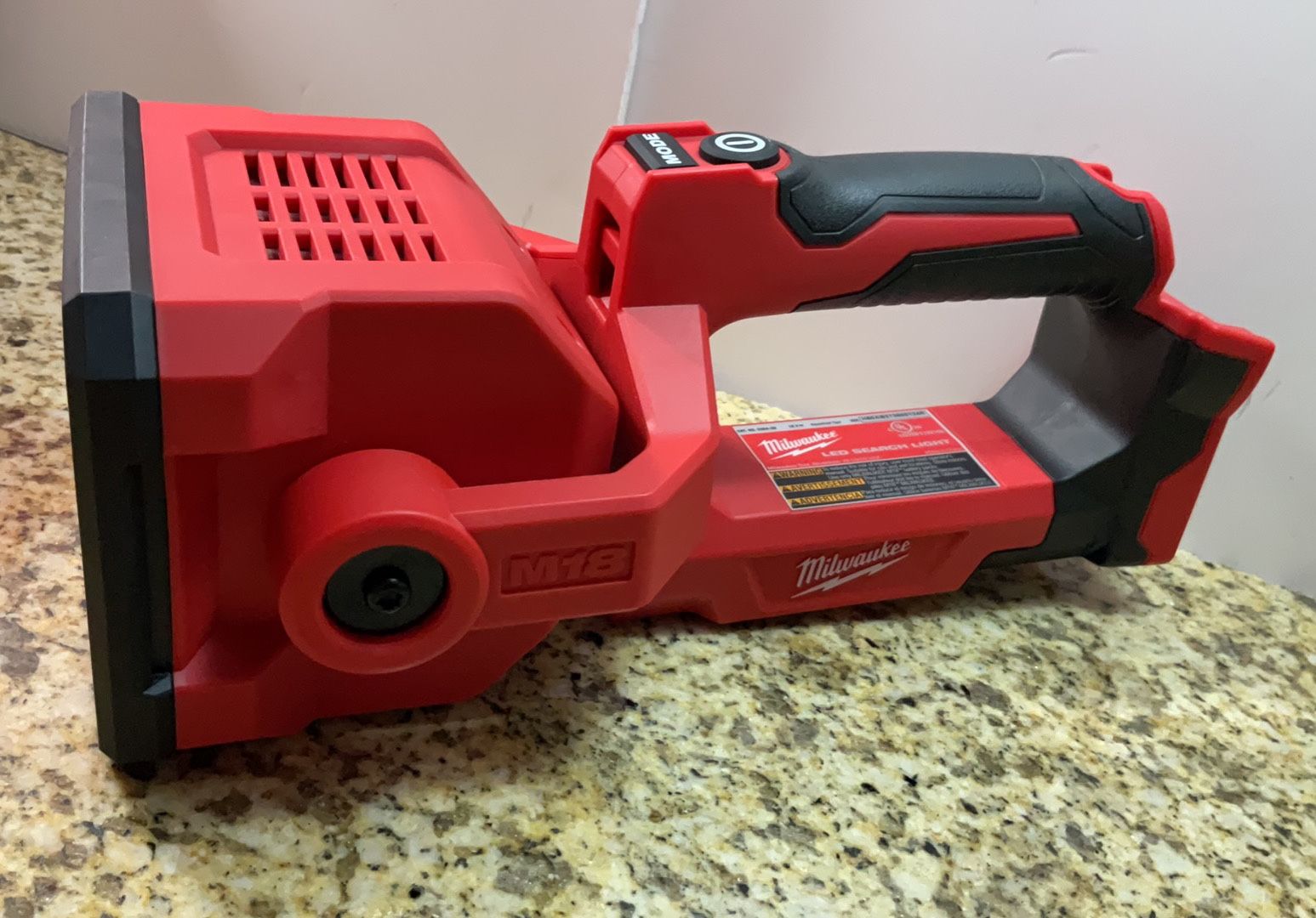 Milwaukee M18 2354-20 LED SEARCH LIGHT ONLY TOOL BRAND NEW