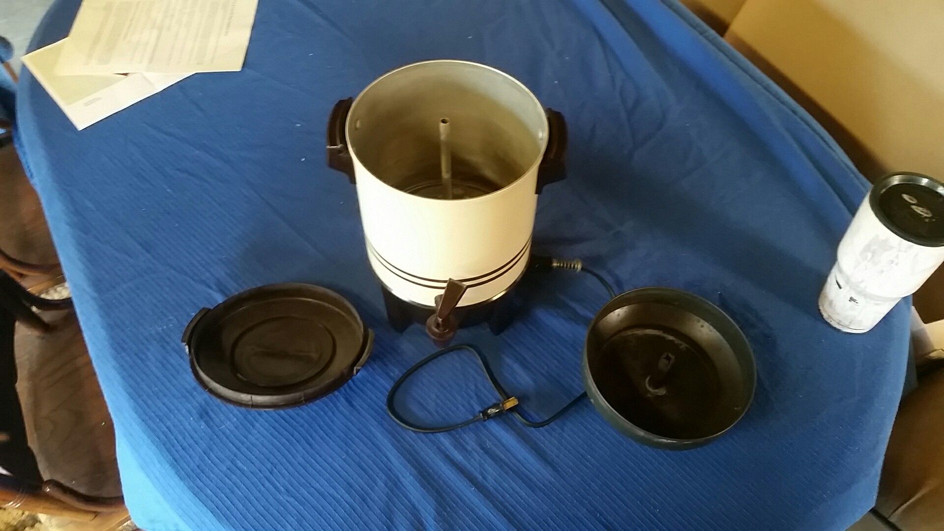 West Bend Coffee Percolator (12-22 cups)