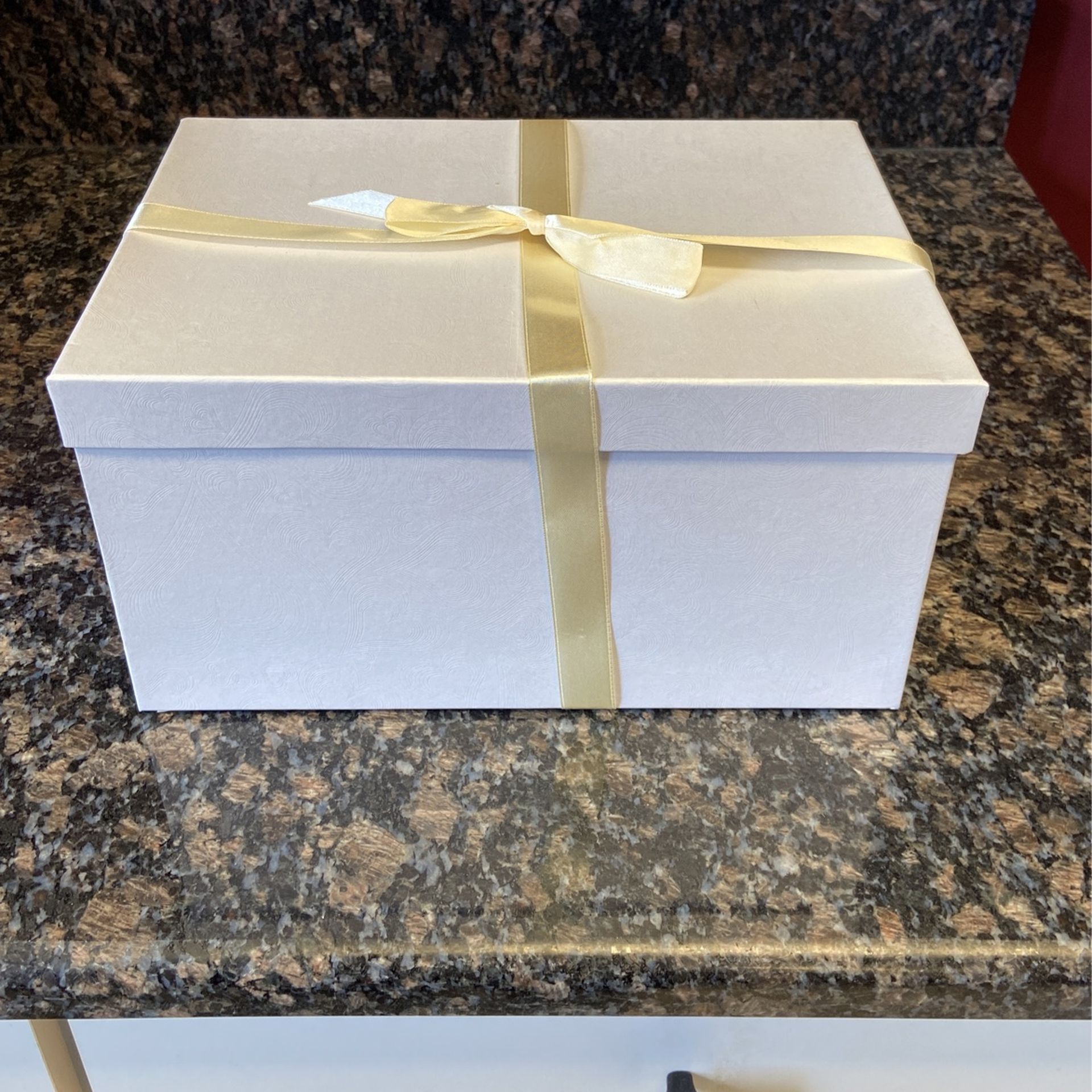 Beautiful Boxed Wedding Favors!