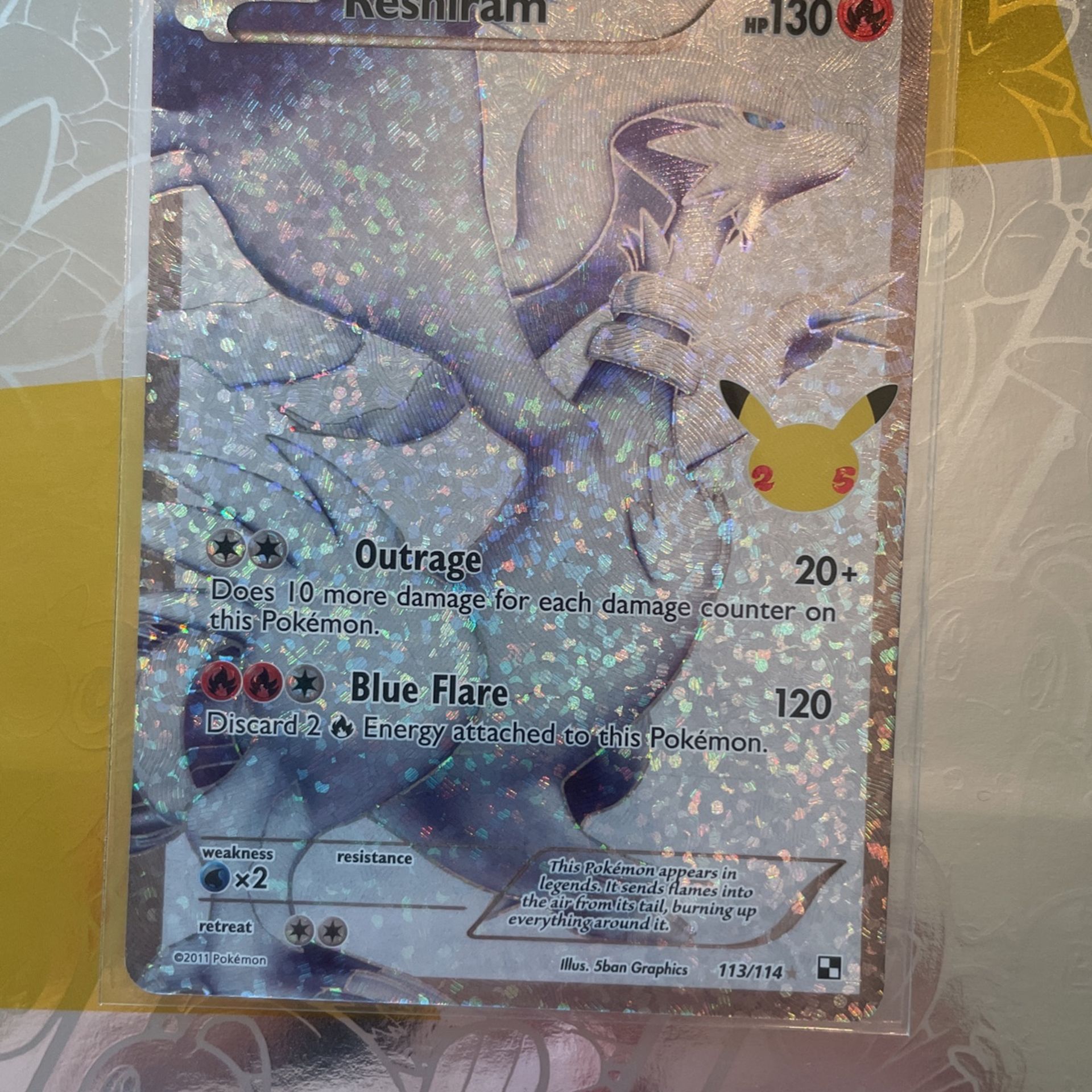 Pokémon Celebration Reshiram Full Art