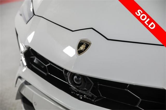 2020 Lamborghini Urus