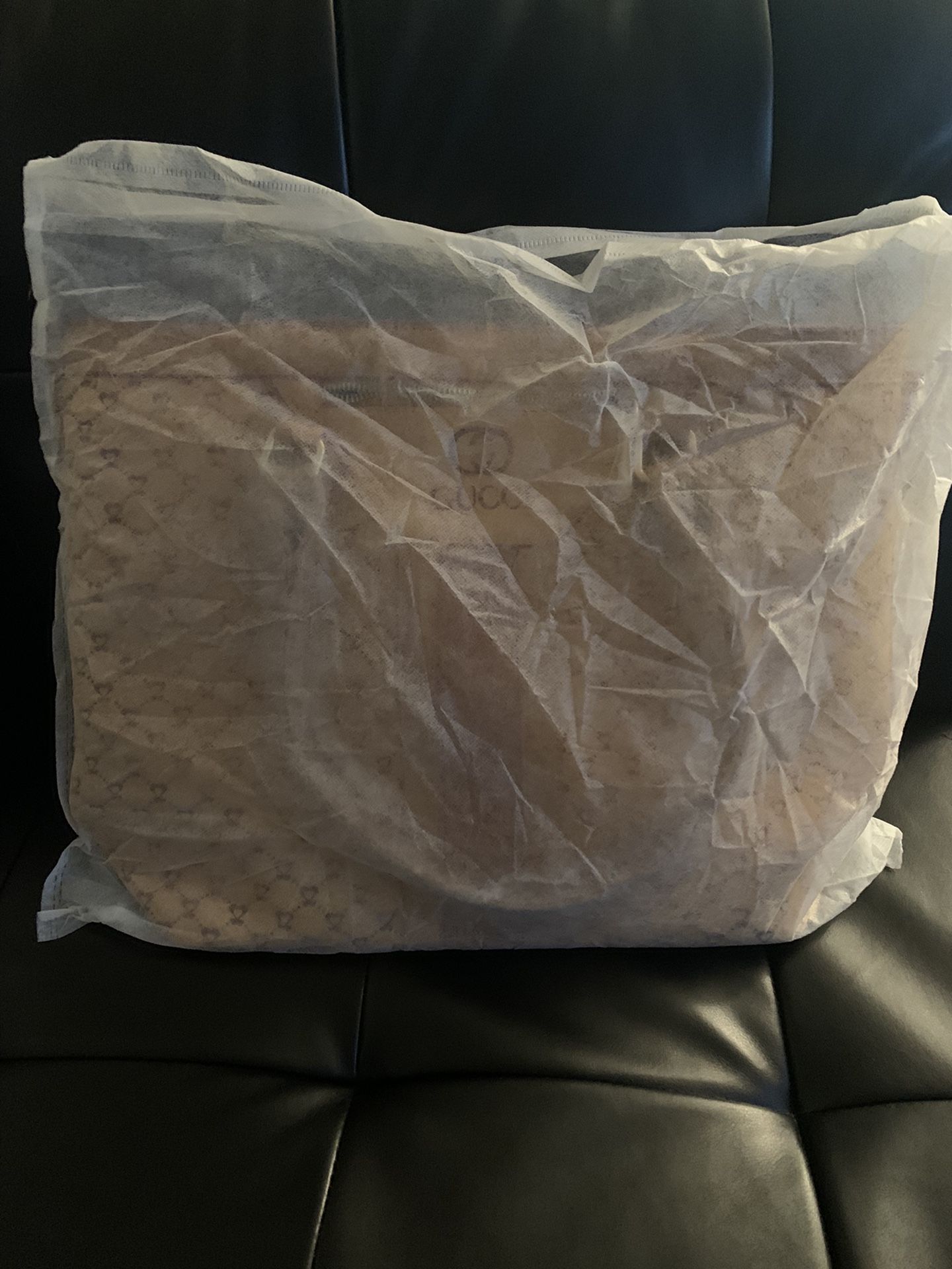 Gucci Large Leather Bag & Wallet
