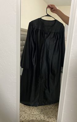 Graduation Gown Thumbnail