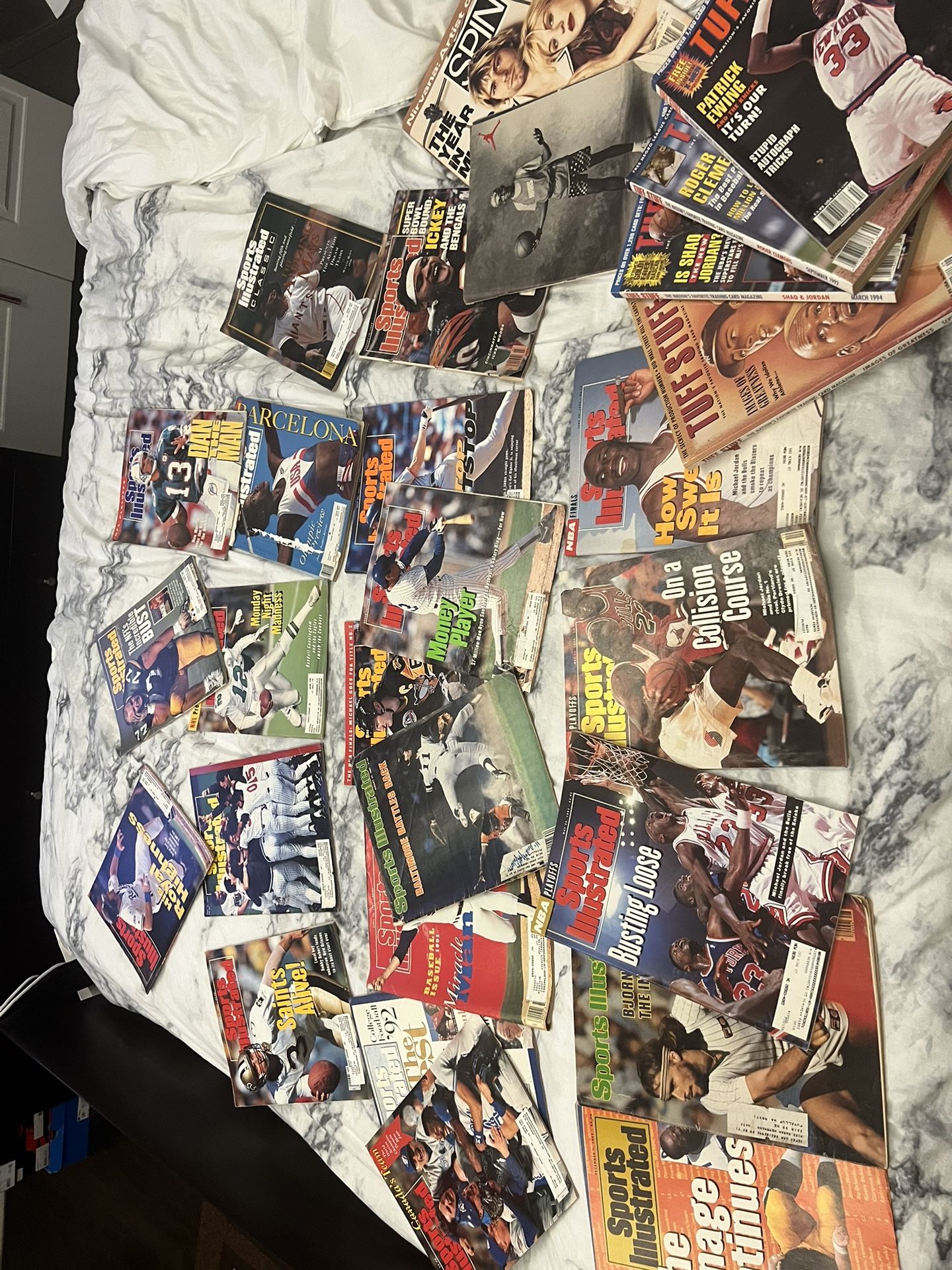 Lot Of Vintage Sports Magazines