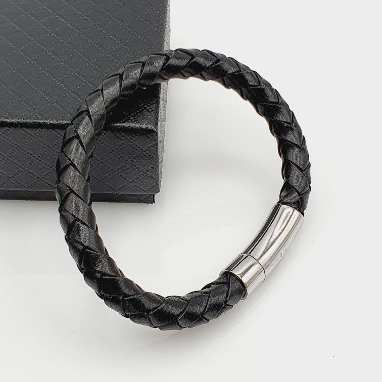 "Leather Bracelets for men, MO102