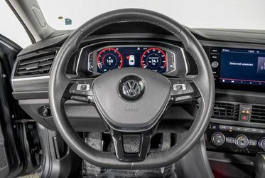 2019 Volkswagen Jetta Thumbnail