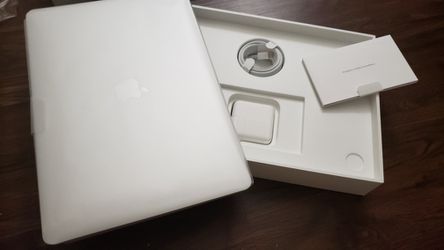 Apple MacBook Air M1 Chip Thumbnail