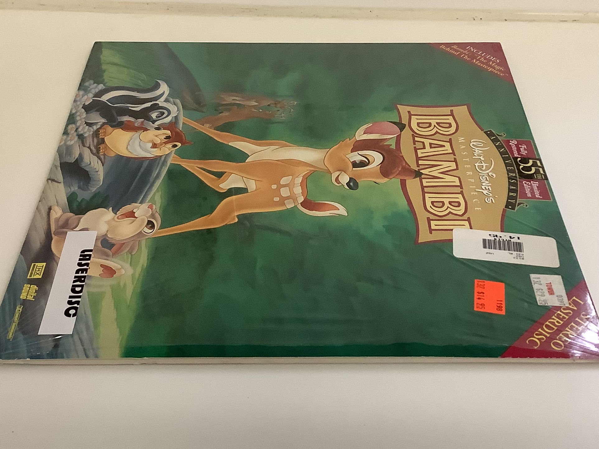 BAMBI LaserDisc Movie - Walt Disney - 1940’s Cartoon Animation