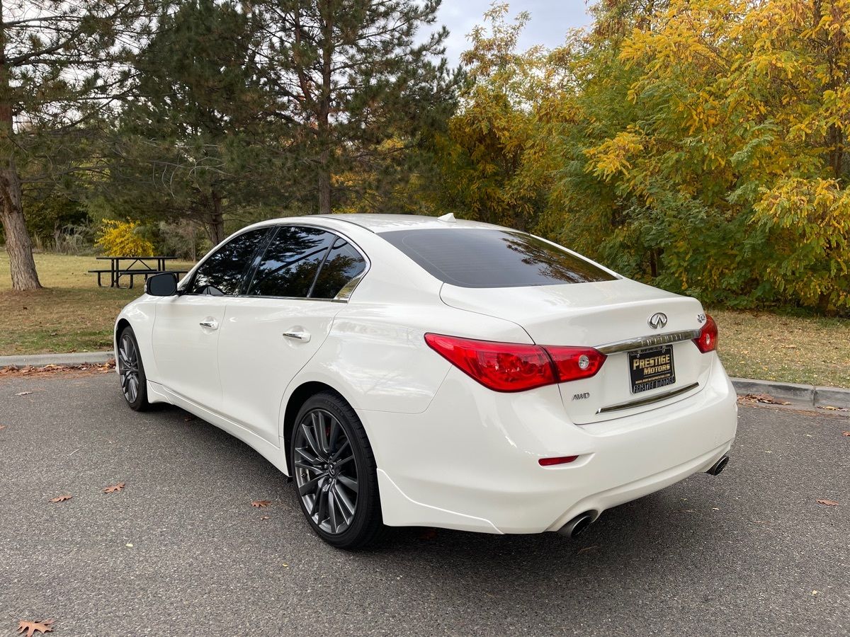 2017 INFINITI Q50