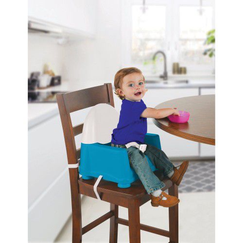 Safety First Easy Care Swing Tray Feeding Booster, Kid's Chair $10