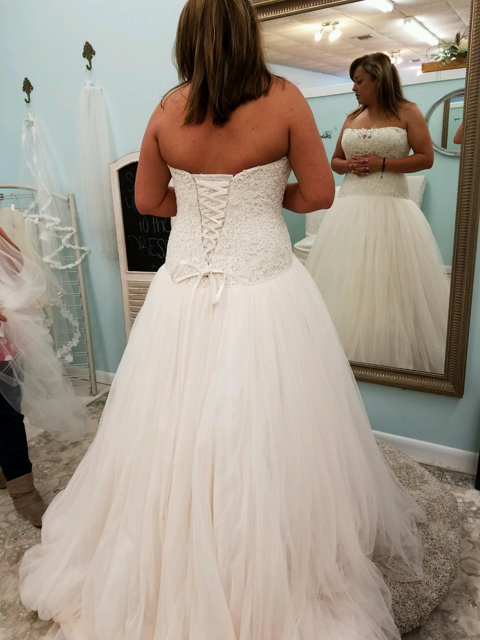 Size 18 corseted wedding dress