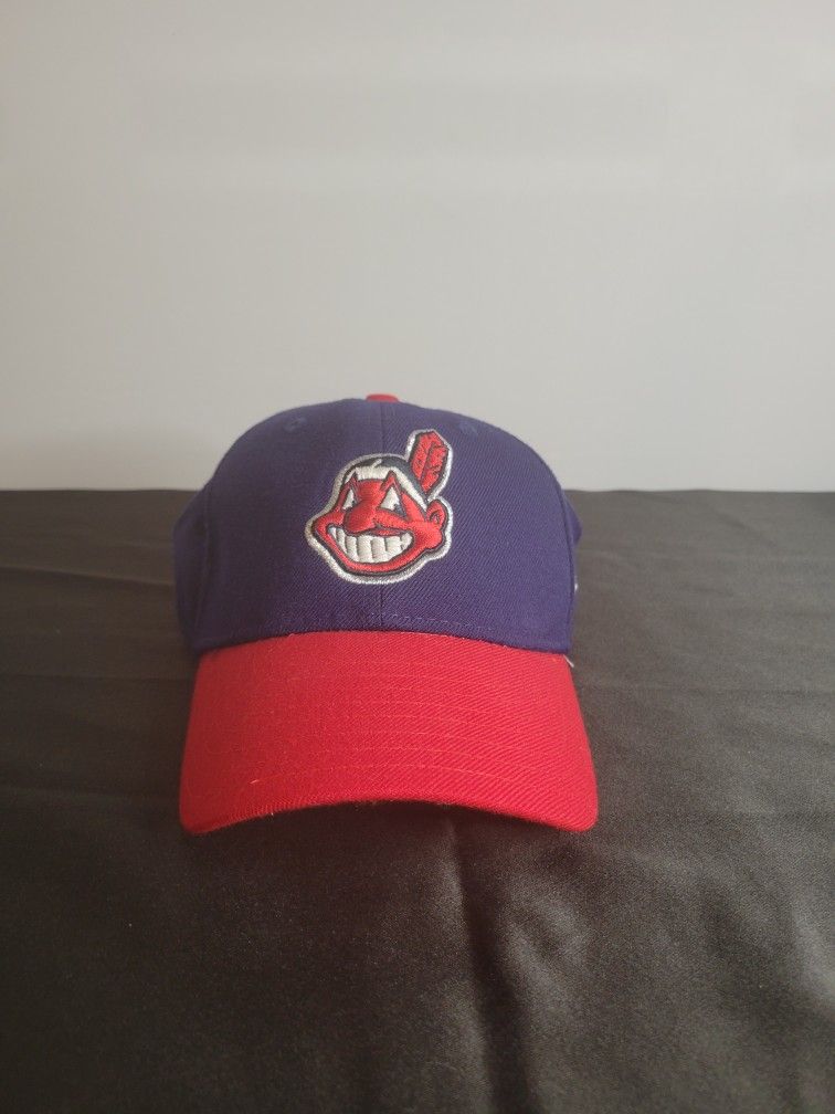 New Era Cleveland Indians Cap for Men Adjustable