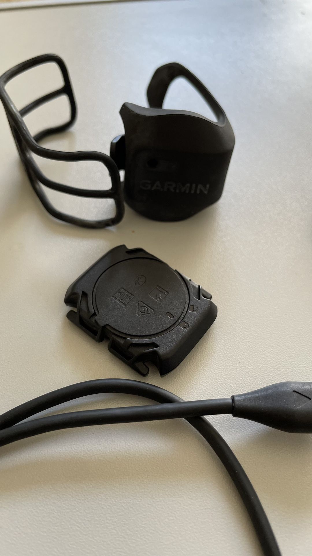 Garmin forerunner 935 & Bike Speed Sensor 2 and Cadence Sensor 2 