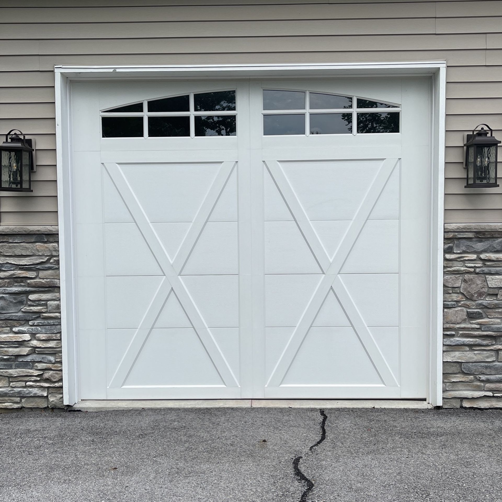 Carriage Style 10wX8H Insulated New Garage Door