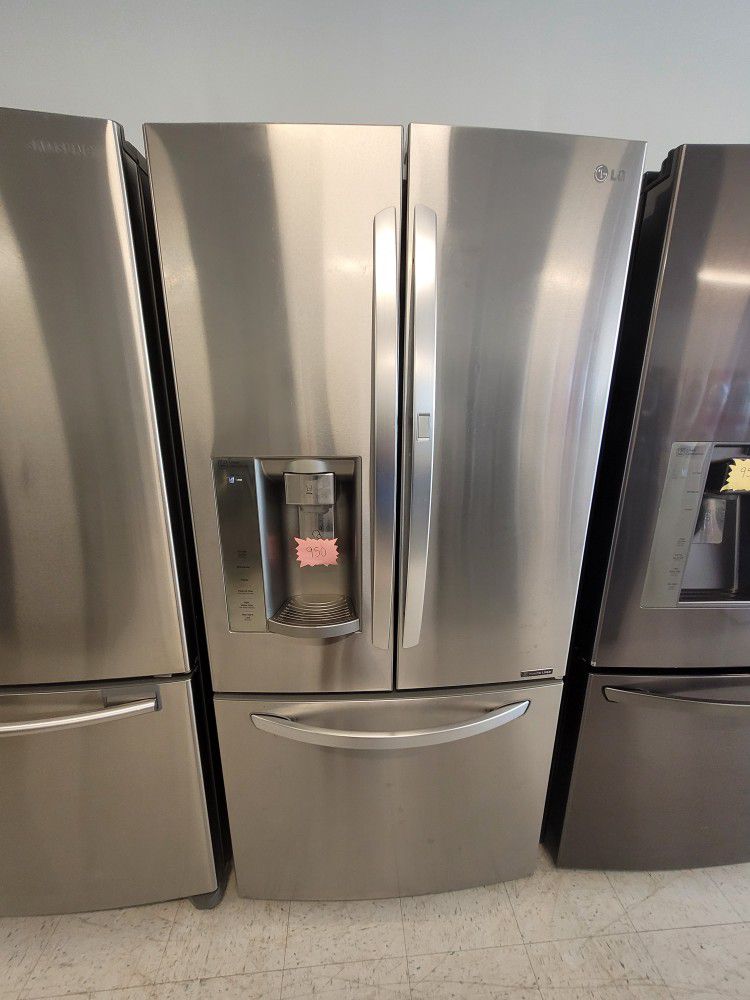 Lg 33in Stainless Steel French Door Refrigerator With Showcase Used Good Condition With 90day's Warranty 