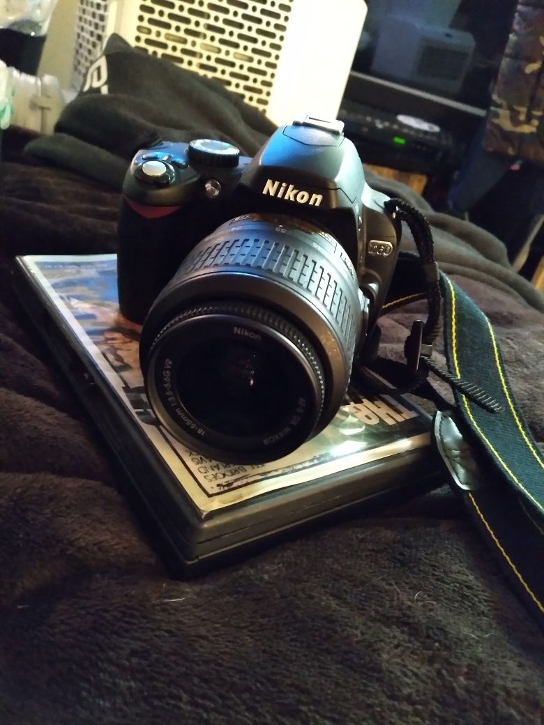 Nikon D60 with Nikon DX lense