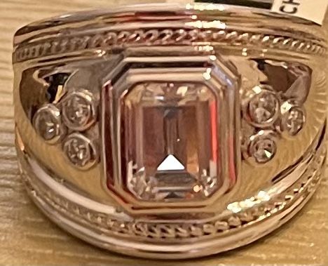 Bella Luce Emerald Cut Center Size 8