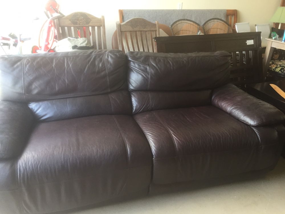 Cindy Crawford Home Caletta Brown, Crawford Leather Reclining Sofa