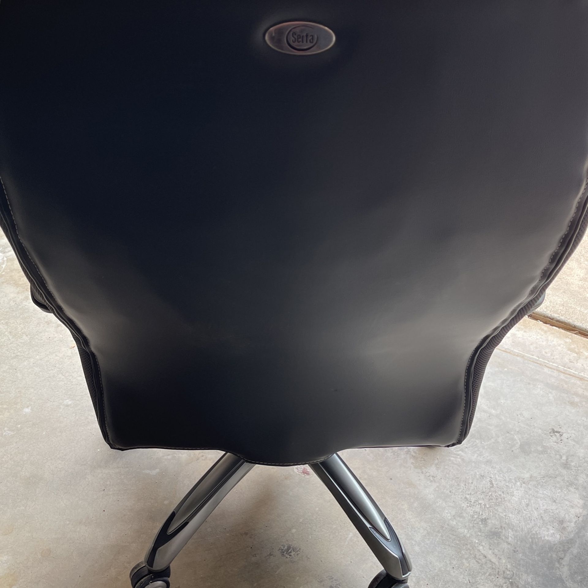 Serta Office Chair ,brand New Never Used Very Comfy And Padded Goes All the Way Back.