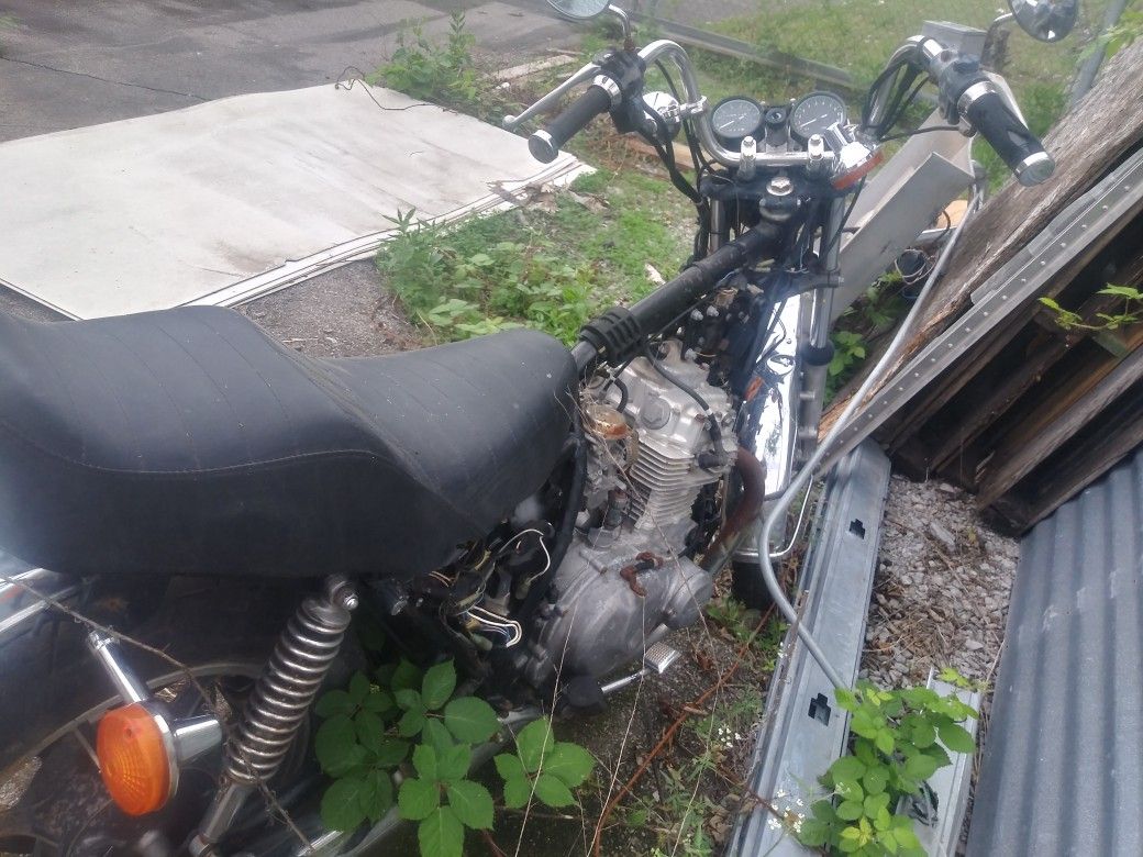 1981 Kawasaki Kz440 Parts Bike