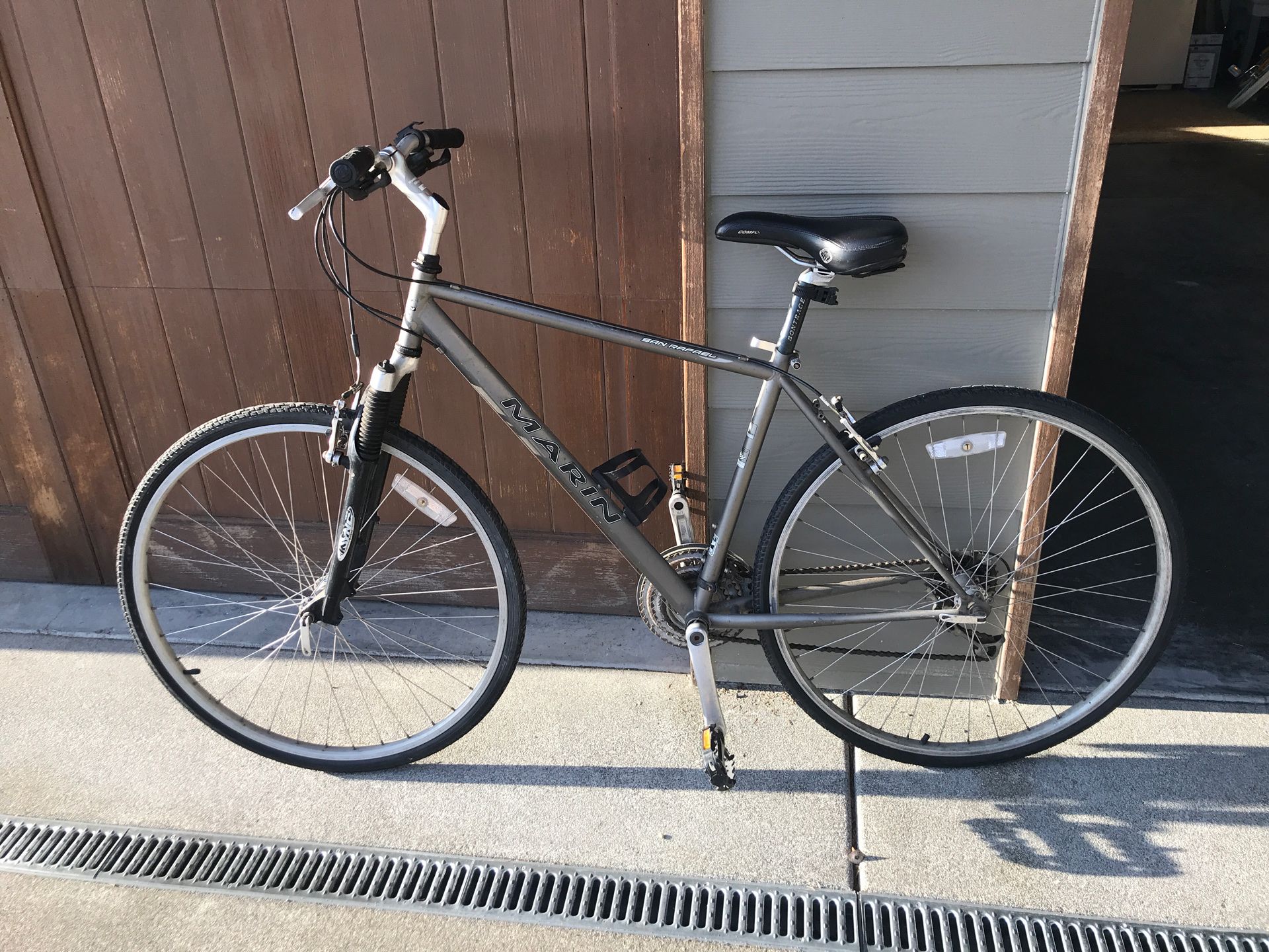 used hybrid bicycles for sale