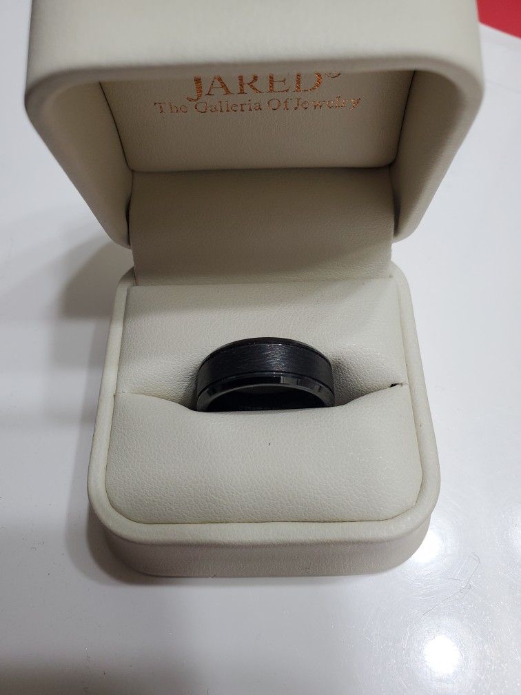 Tungsten Mens Wedding Ring