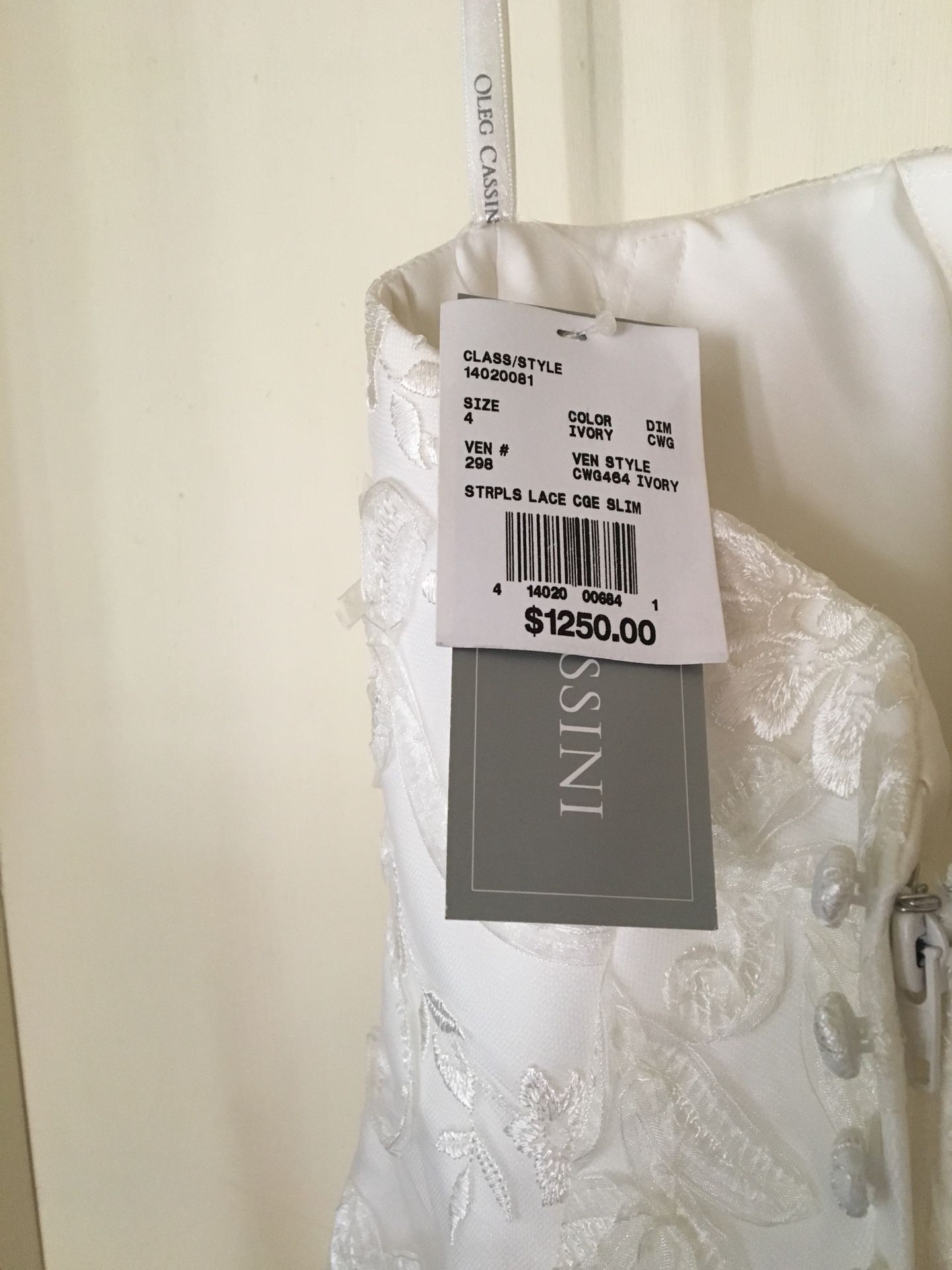 Wedding dress