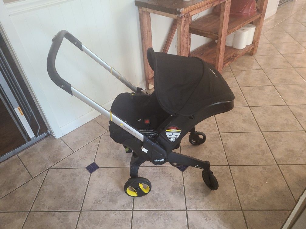 Doona Carseat Stroller