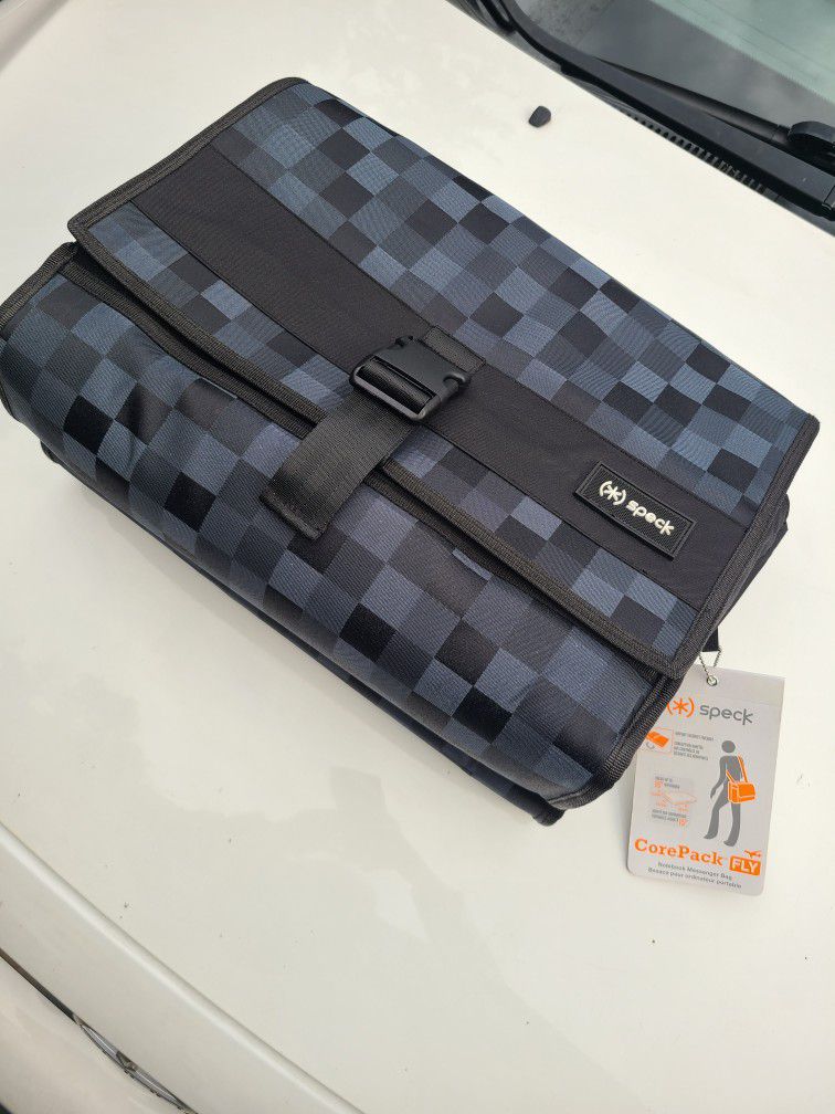 Speck  Notebook Messanger Bag