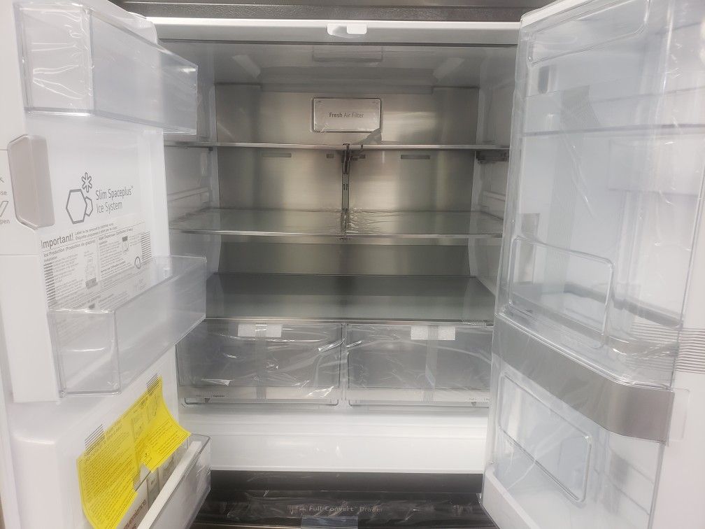 "Appliances 4 Less" Lg Refrigerator Orginal Price $4200 Our Price $2650