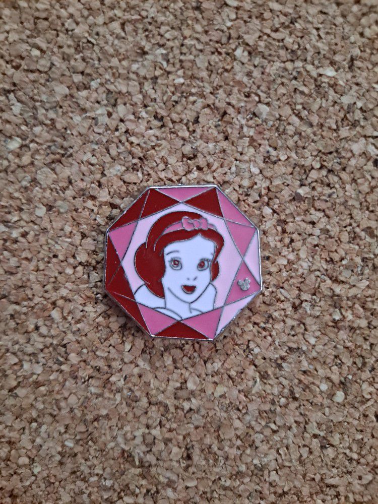 Snow White - Disney Pin