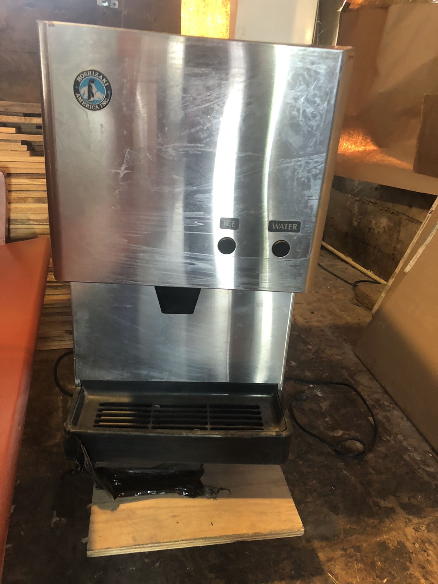 Tabletop Ice maker Hoshizaki DCM270bah for Sale in Miami, FL OfferUp