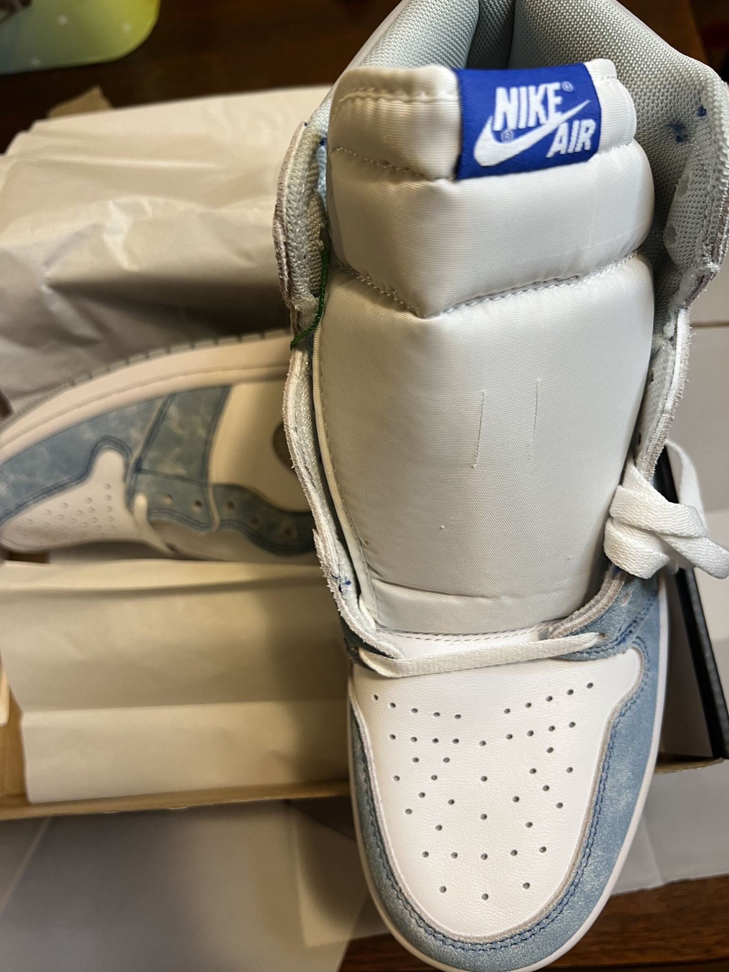 Men’ nike air jordan 1 retro high og size 9.5